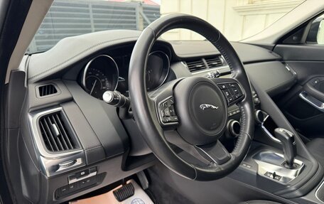 Jaguar E-Pace, 2018 год, 2 850 000 рублей, 12 фотография