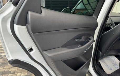 Jaguar E-Pace, 2018 год, 2 850 000 рублей, 16 фотография