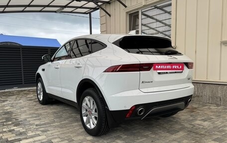 Jaguar E-Pace, 2018 год, 2 850 000 рублей, 4 фотография