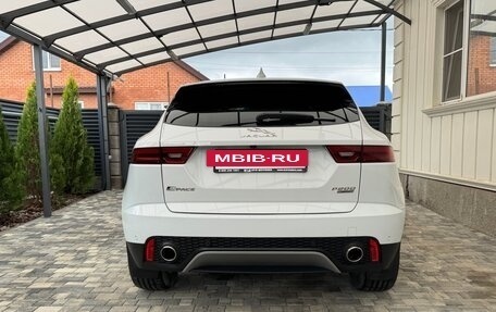 Jaguar E-Pace, 2018 год, 2 850 000 рублей, 6 фотография