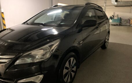 Hyundai Solaris II рестайлинг, 2015 год, 1 200 000 рублей, 5 фотография