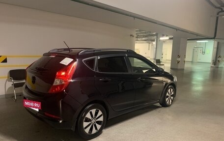 Hyundai Solaris II рестайлинг, 2015 год, 1 200 000 рублей, 4 фотография