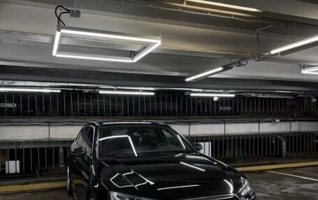 Audi A4, 2018 год, 2 500 000 рублей, 2 фотография