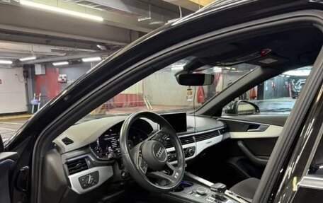 Audi A4, 2018 год, 2 500 000 рублей, 13 фотография