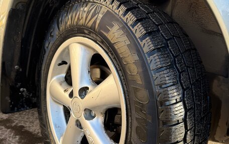 Toyota RAV4, 2005 год, 1 000 000 рублей, 9 фотография