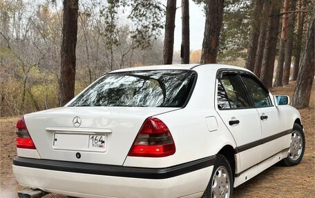 Mercedes-Benz C-Класс, 1996 год, 350 000 рублей, 4 фотография