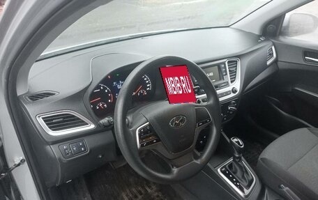 Hyundai Solaris II рестайлинг, 2021 год, 1 590 000 рублей, 6 фотография