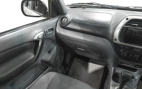 Toyota RAV4, 2003 год, 799 000 рублей, 10 фотография