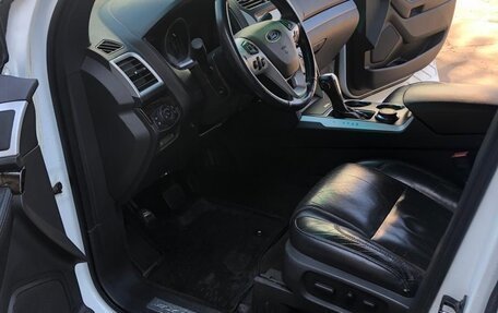 Ford Explorer VI, 2013 год, 2 100 000 рублей, 22 фотография