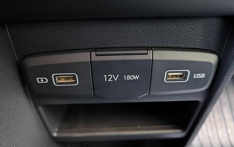 Hyundai Staria, 2023 год, 4 950 000 рублей, 29 фотография