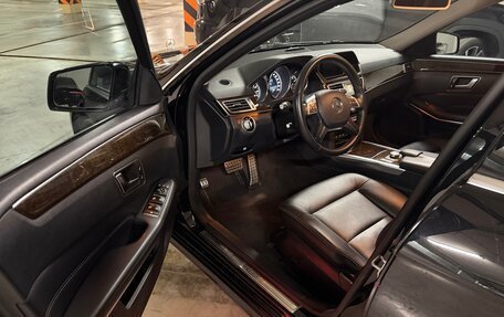 Mercedes-Benz E-Класс, 2014 год, 1 890 000 рублей, 12 фотография