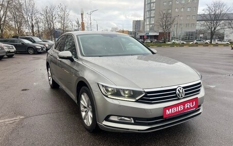Volkswagen Passat B8 рестайлинг, 2016 год, 1 340 000 рублей, 2 фотография