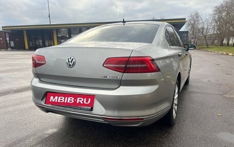 Volkswagen Passat B8 рестайлинг, 2016 год, 1 340 000 рублей, 11 фотография