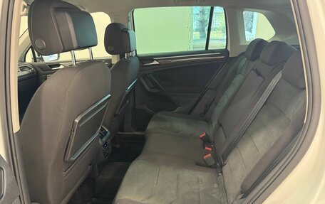 Volkswagen Tiguan II, 2019 год, 2 447 000 рублей, 14 фотография