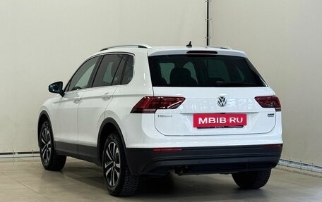 Volkswagen Tiguan II, 2019 год, 2 447 000 рублей, 7 фотография