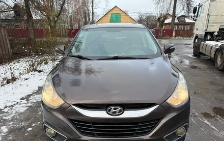 Hyundai ix35 I рестайлинг, 2012 год, 1 050 000 рублей, 2 фотография