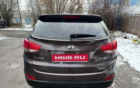 Hyundai ix35 I рестайлинг, 2012 год, 1 050 000 рублей, 4 фотография