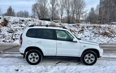 Chevrolet Niva I рестайлинг, 2018 год, 695 000 рублей, 8 фотография