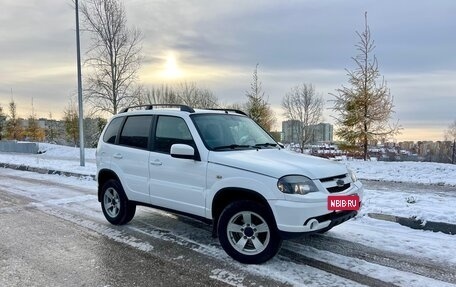 Chevrolet Niva I рестайлинг, 2018 год, 695 000 рублей, 12 фотография