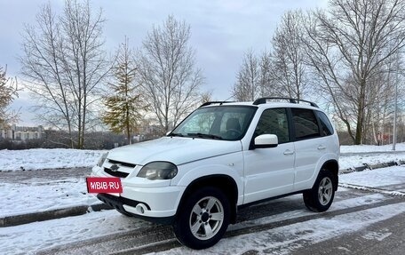 Chevrolet Niva I рестайлинг, 2018 год, 695 000 рублей, 7 фотография