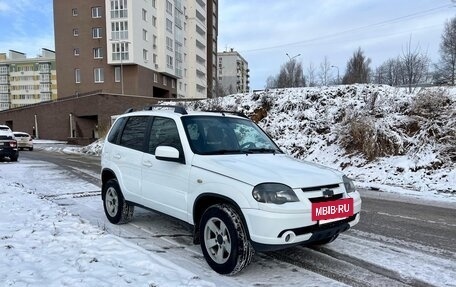Chevrolet Niva I рестайлинг, 2018 год, 695 000 рублей, 23 фотография
