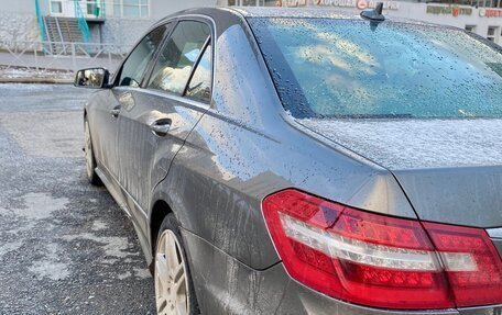 Mercedes-Benz E-Класс, 2010 год, 1 400 000 рублей, 5 фотография