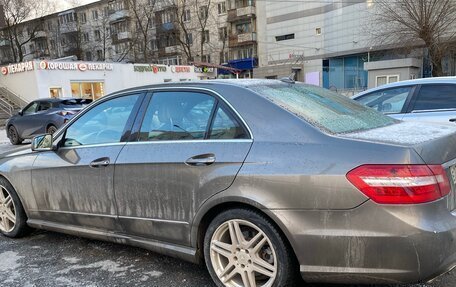 Mercedes-Benz E-Класс, 2010 год, 1 400 000 рублей, 3 фотография