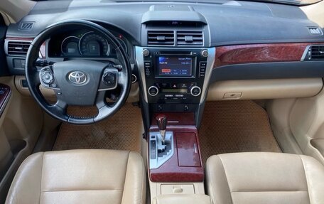 Toyota Camry, 2014 год, 5 фотография