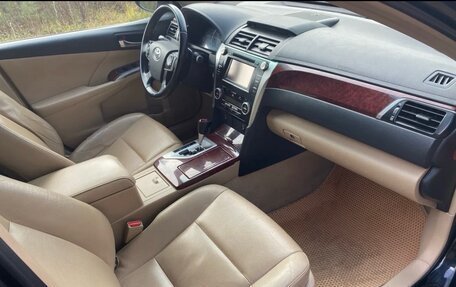 Toyota Camry, 2014 год, 6 фотография