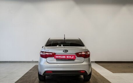 KIA Rio III рестайлинг, 2014 год, 800 000 рублей, 4 фотография