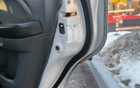 Honda Pilot III рестайлинг, 2003 год, 900 000 рублей, 16 фотография