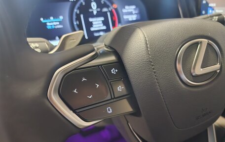 Lexus RX IV рестайлинг, 2025 год, 10 790 000 рублей, 13 фотография