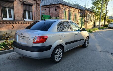 KIA Rio II, 2007 год, 680 000 рублей, 1 фотография