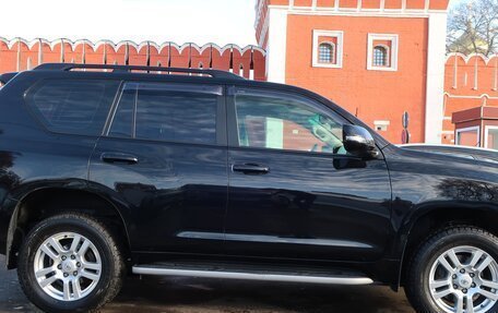 Toyota Land Cruiser Prado 150 рестайлинг 2, 2011 год, 3 700 000 рублей, 8 фотография