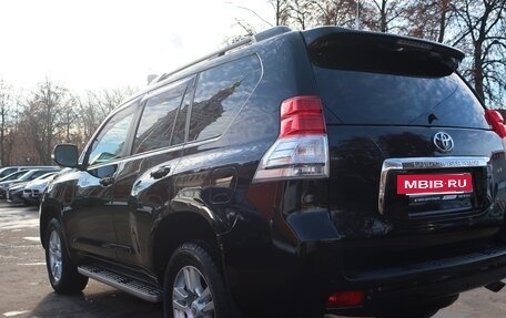 Toyota Land Cruiser Prado 150 рестайлинг 2, 2011 год, 3 700 000 рублей, 5 фотография