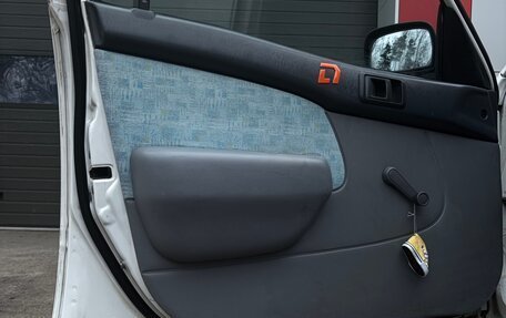 Toyota Starlet, 1999 год, 264 999 рублей, 11 фотография