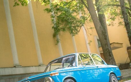 BMW 02 (E10) I, 1971 год, 4 300 000 рублей, 6 фотография