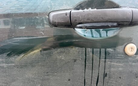 Subaru Forester, 2005 год, 800 000 рублей, 11 фотография