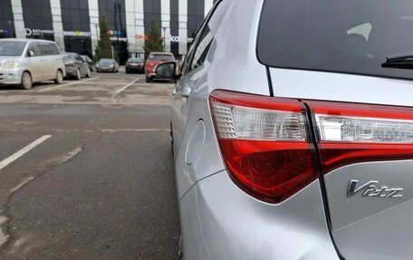 Toyota Vitz, 2019 год, 950 000 рублей, 4 фотография