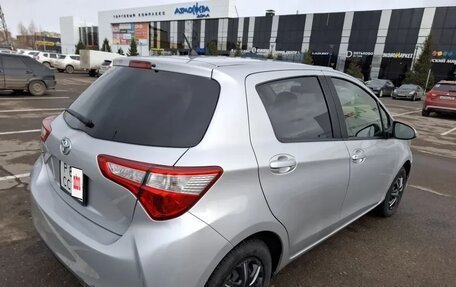 Toyota Vitz, 2019 год, 950 000 рублей, 10 фотография
