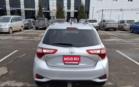 Toyota Vitz, 2019 год, 950 000 рублей, 8 фотография