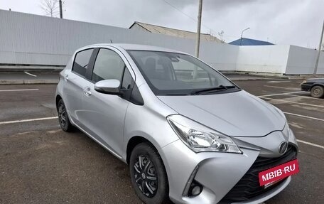 Toyota Vitz, 2019 год, 950 000 рублей, 12 фотография
