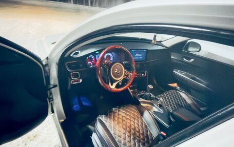 KIA Optima IV, 2018 год, 2 000 000 рублей, 9 фотография