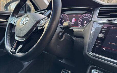 Volkswagen Tiguan II, 2018 год, 2 850 000 рублей, 16 фотография