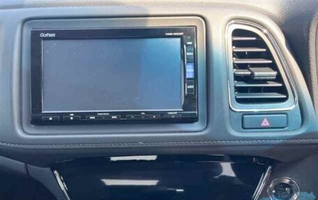 Honda Vezel, 2019 год, 2 050 000 рублей, 9 фотография