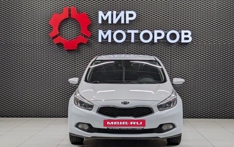 KIA cee'd III, 2014 год, 999 000 рублей, 2 фотография
