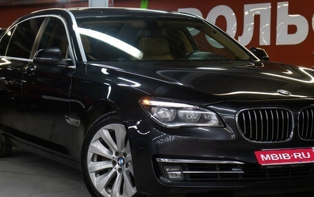 BMW 7 серия, 2013 год, 1 898 000 рублей, 35 фотография