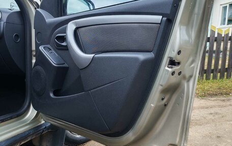 Renault Duster I рестайлинг, 2013 год, 930 000 рублей, 2 фотография