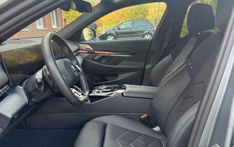 BMW 5 серия, 2024 год, 12 454 000 рублей, 5 фотография