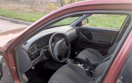 Hyundai Elantra III, 2001 год, 250 000 рублей, 10 фотография